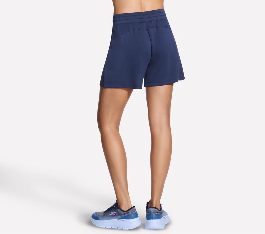 short skechluxe elevate