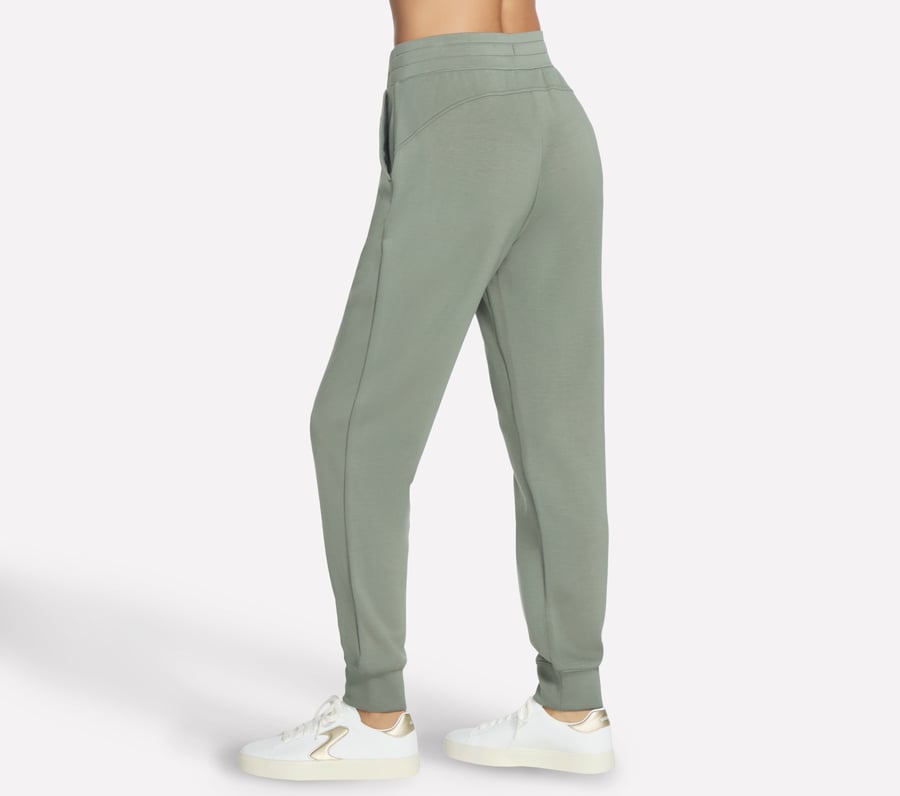 jogger skechluxe elevate