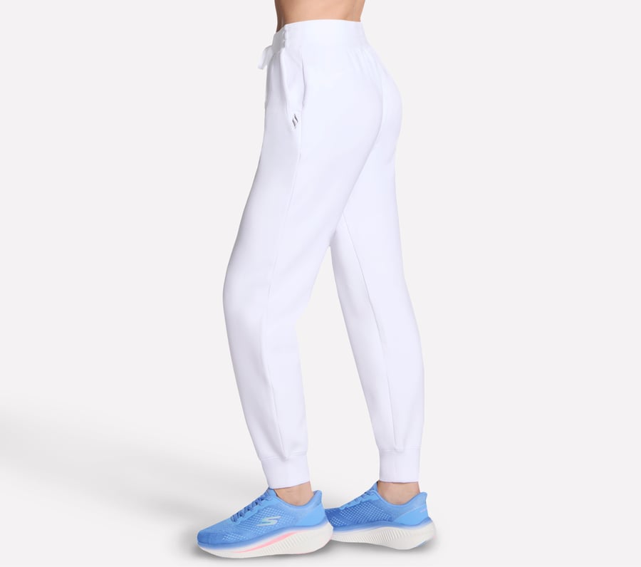 jogger skechluxe elevate