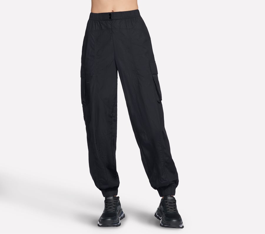 jogging cargo sideline