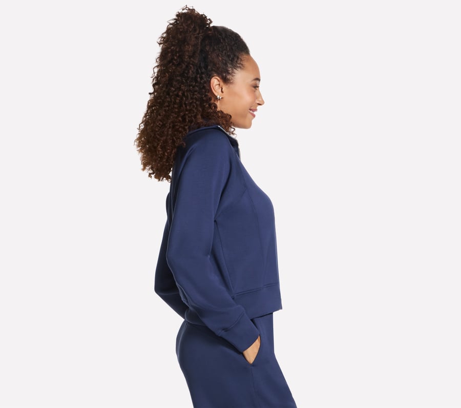 skechluxe elevate 14 zip